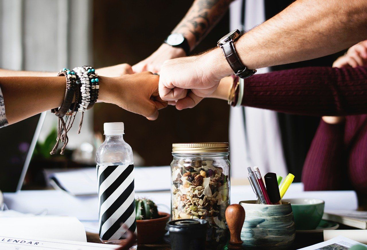 10 Reasons Why Teamwork Is Important - The Important Site